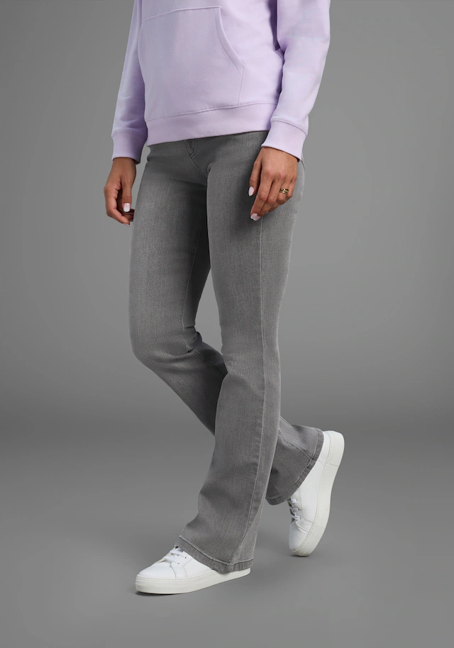 Arizona Bootcut-Jeans »Comfort-Fit« ausgestellte Beinform, mit Eingrifftaschen, High-Waist