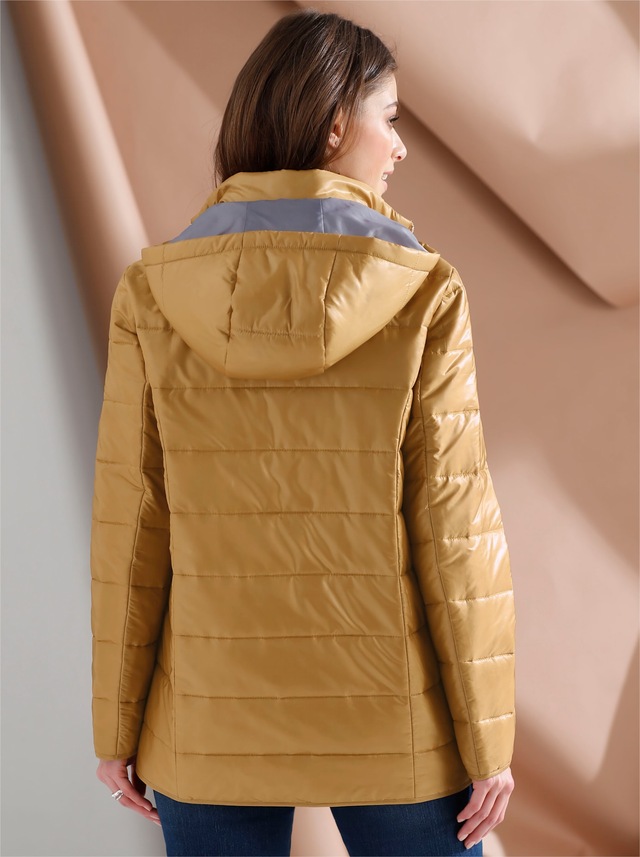 Classic Basics Steppjacke mit Kapuze
