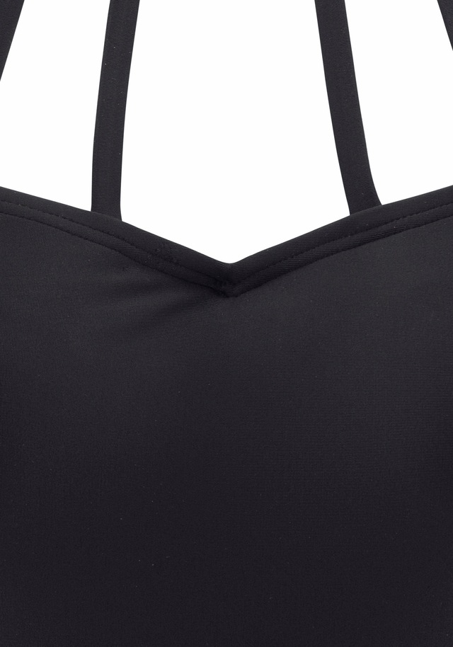 Bruno Banani Badeanzug mit eleganter Ausschnittvariante