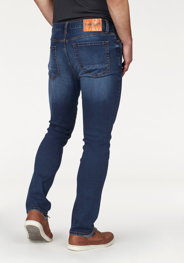 Bruno Banani Straight-Jeans »Hutch« gerade geschnittenes Bein, niedrige Leibhöhe, reguläre Passform