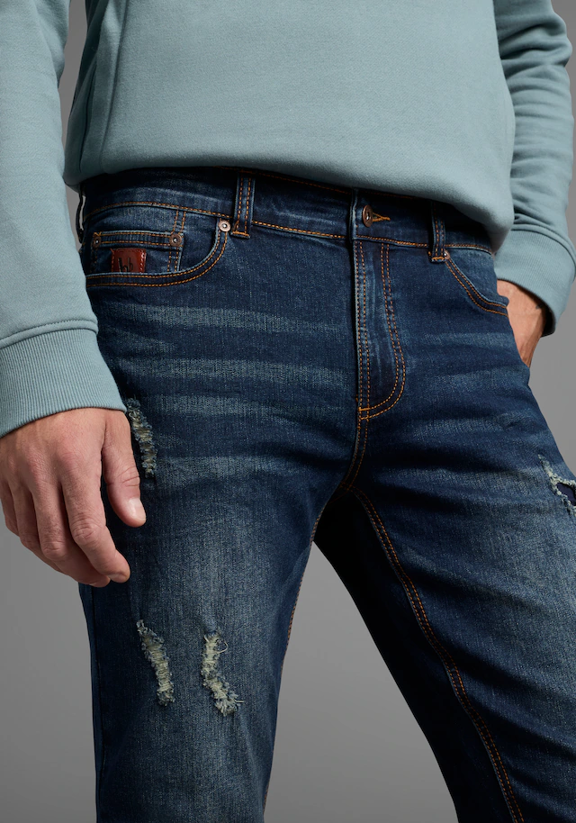 Bruno Banani Straight-Jeans »Hutch« gerade geschnittenes Bein, niedrige Leibhöhe, reguläre Passform