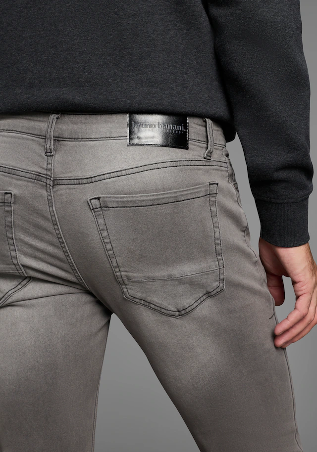 Bruno Banani Straight-Jeans »Hutch« gerade geschnittenes Bein, niedrige Leibhöhe, reguläre Passform