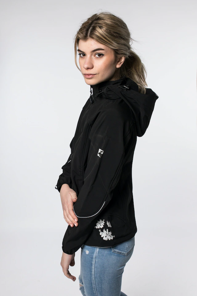 DEPROC Active Softshelljacke »NIGEL PEAK Women« mit Kapuze auch in Großen Größen erhältlich