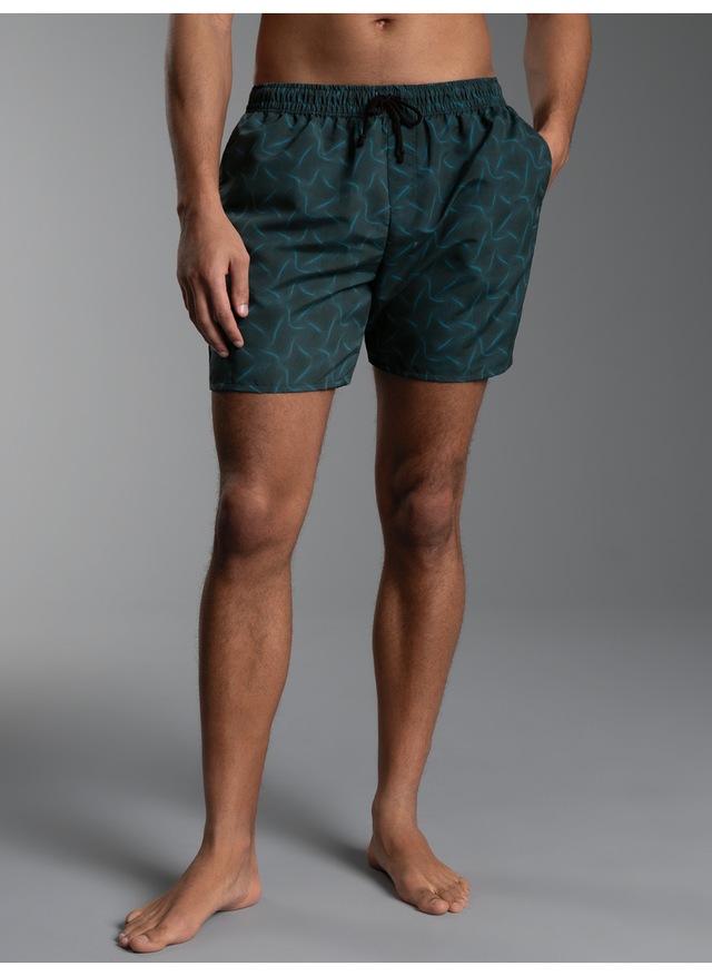 Trigema Shorts »TRIGEMA Bade-/Freizeitshorts mit Druckmotiv«