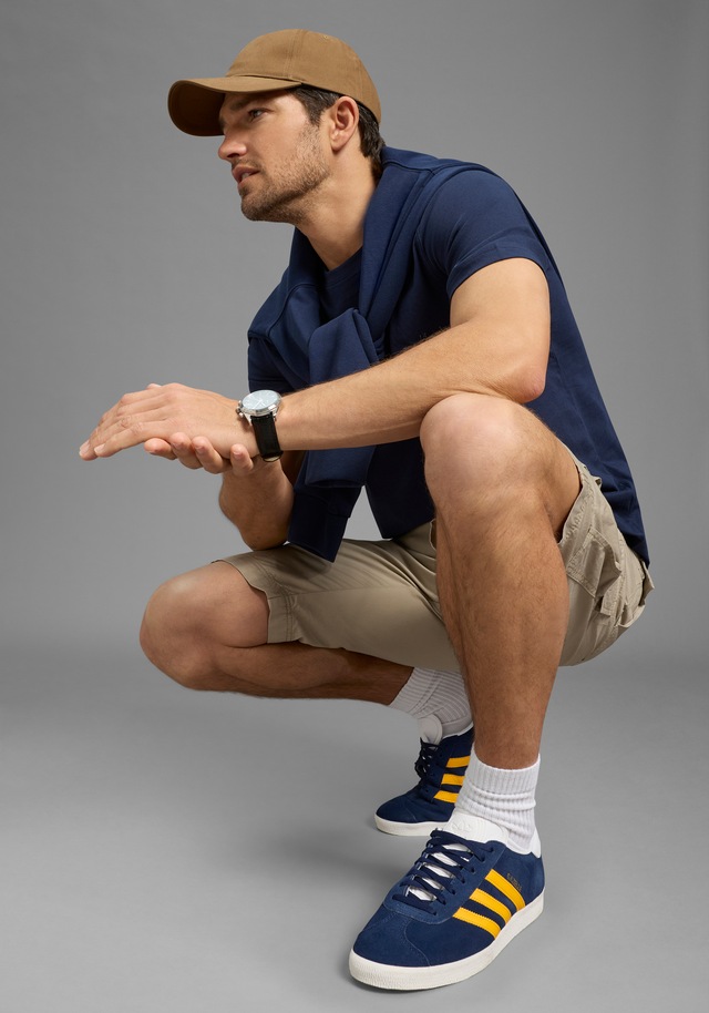 Man's World Rundhalsshirt 5er-Pack, Kurzarm, Regular Fit, unifarben, Rundhals, aus Baumwolle