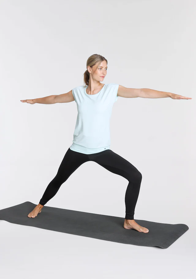 Ocean Sportswear Yoga & Relax Shirt »Soulwear - Essentials Yoga Shirts« Packung, 2er-Pack, leicht überschnittene Schultern, längerer Schnitt