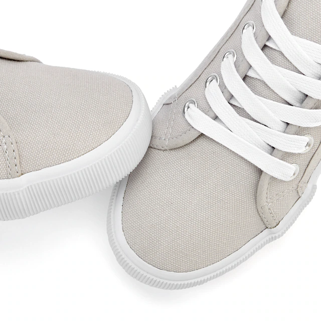 LASCANA Sneaker aus Textil, Schnürhalbschuh, Freizeitschuh, Turnschuh