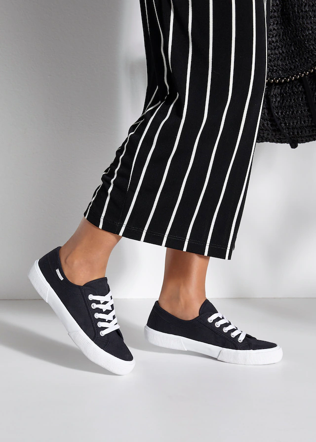 LASCANA Sneaker aus Textil, Schnürhalbschuh, Freizeitschuh, Turnschuh
