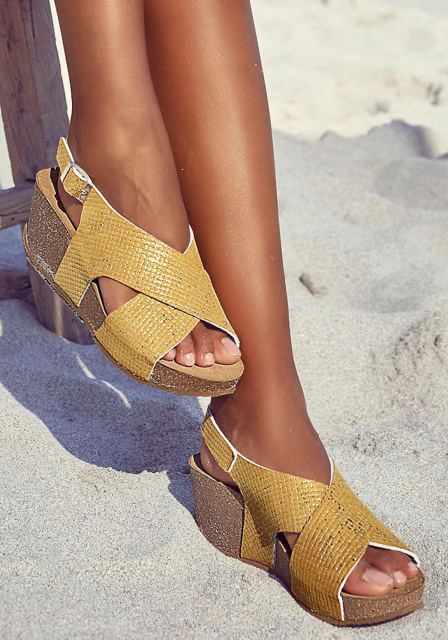 LASCANA Sandalette »Sommerschuh« Sommerschuh mit Keilabsatz und Korkfußbett