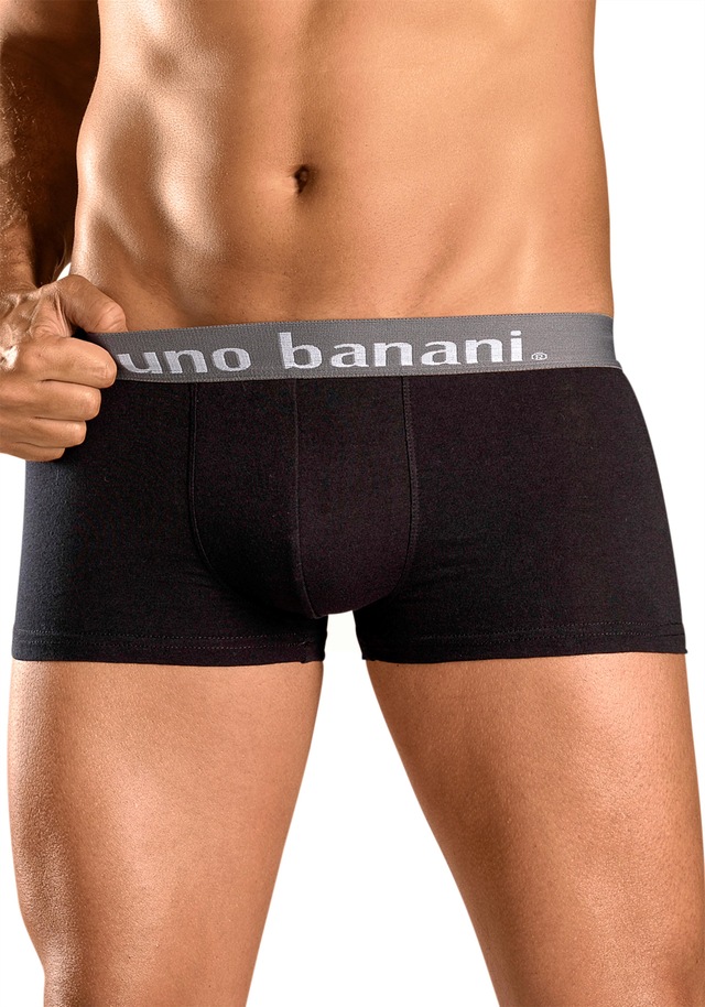 Bruno Banani Hipster Packung, 4 Stk. knapp sitzende Boxershorts in uni oder gemustert aus Baumwollmischung