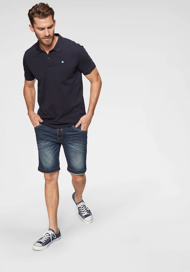 LERROS Poloshirt Sommershirt mit dezenter Stickerei auf der Brust