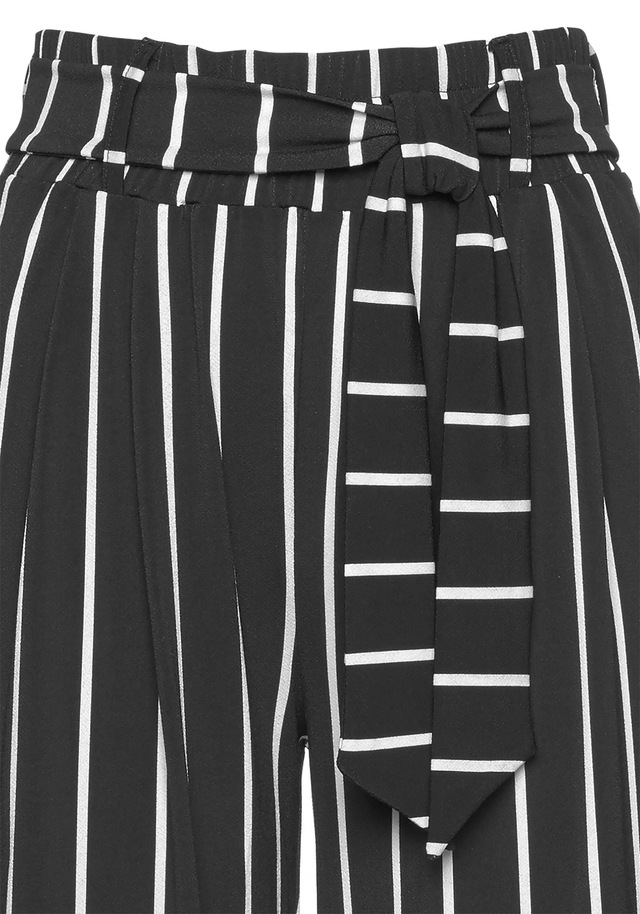 LASCANA Culotte »mit luftig-weitem Bein« in 7/8-Länge, leichte Jerseyhose, casual, Sommerhose, Schlupfhose
