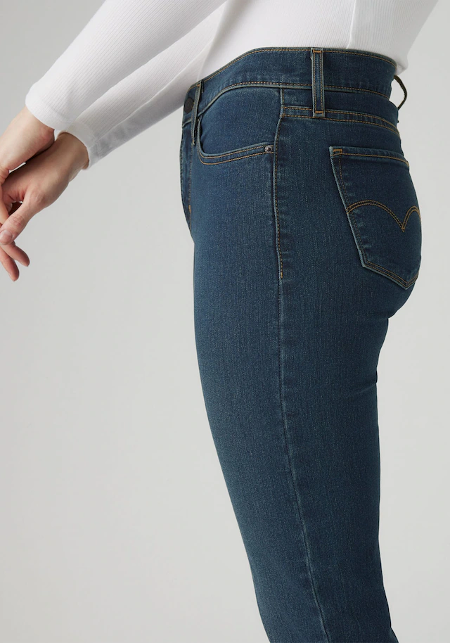 Levi's® Gerade Jeans »314 Shaping Straight« mit Stretch