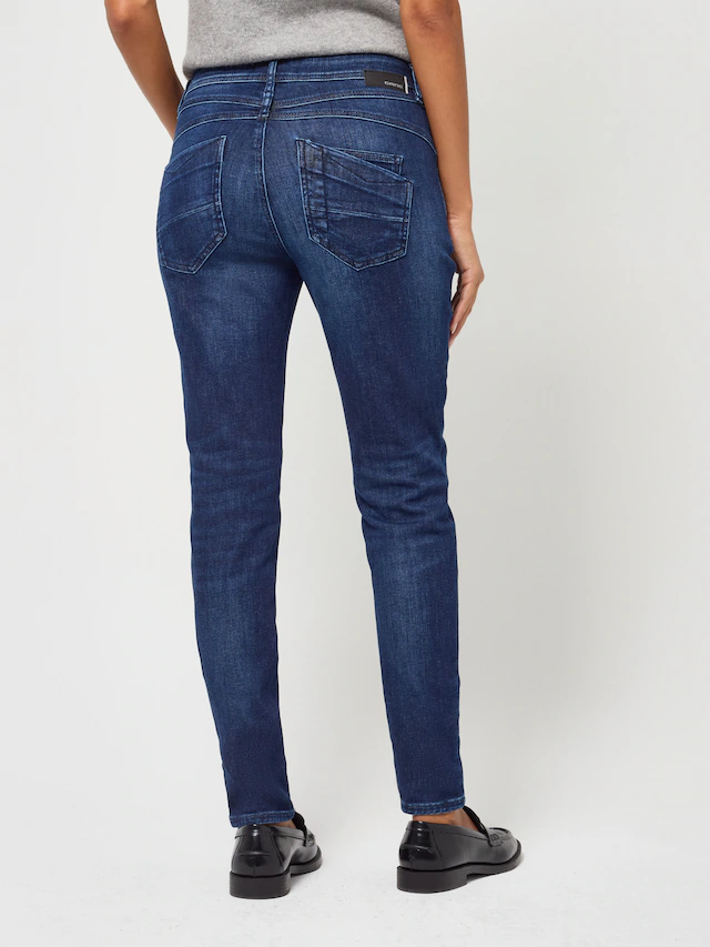 GANG Relax-fit-Jeans »94AMELIE« mit doppelter rechter Gesäßtasche