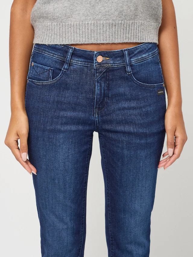 GANG Relax-fit-Jeans »94AMELIE« mit doppelter rechter Gesäßtasche