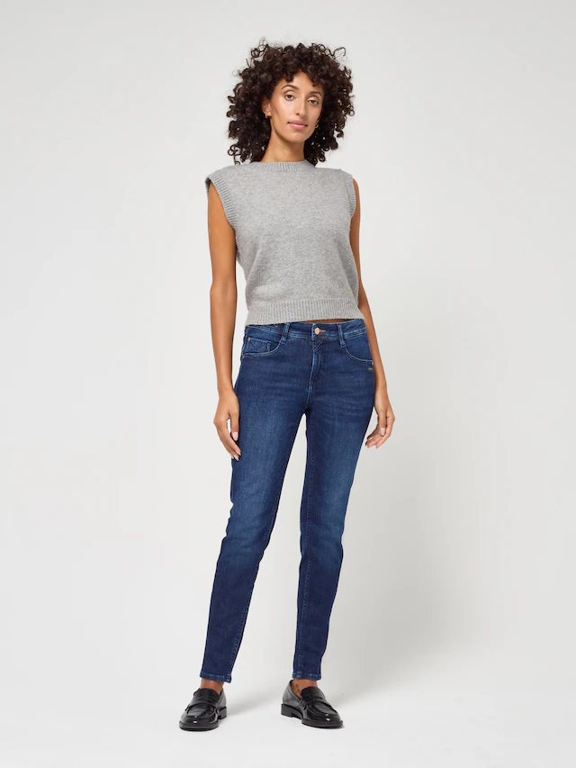 GANG Relax-fit-Jeans »94AMELIE« mit doppelter rechter Gesäßtasche