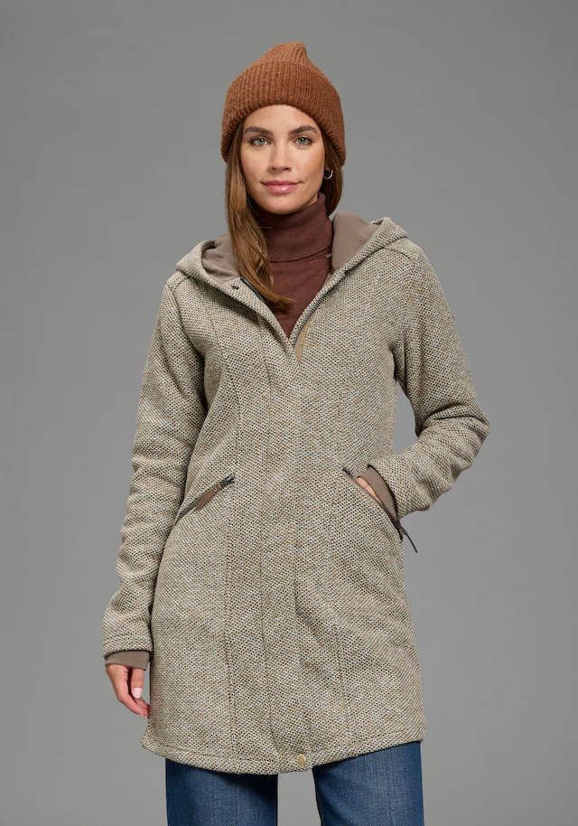 Polarino Strickmantel atmungsaktiv und wärmeisolierend. Strickoptik außen, Fleece innen.