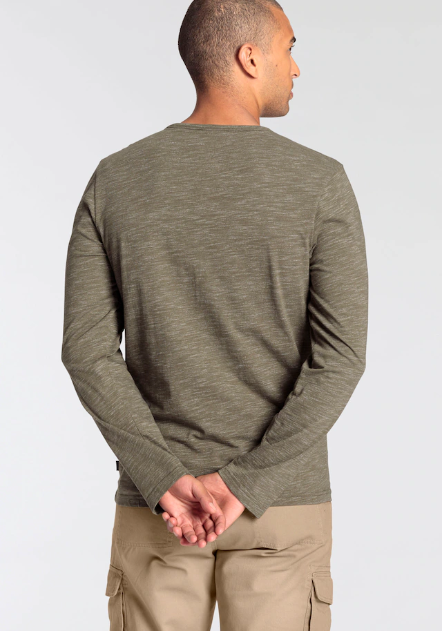 Bruno Banani Langarmshirt »mit exklusiver Melange-Optik« Henley-Shirt mit markanter Knopfleiste
