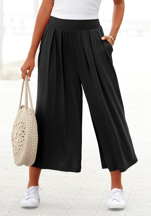 LASCANA Culotte »mit extra weitem Bein aus luftig-leichter Viskose« bequeme Schlupfhose mit modischen Falten, Strandhose, Sommerhose