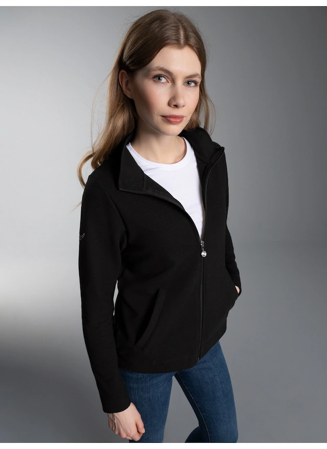Trigema Sweatjacke »TRIGEMA Jacke mit funkelnden Strass-Steinen« 1 Stk.